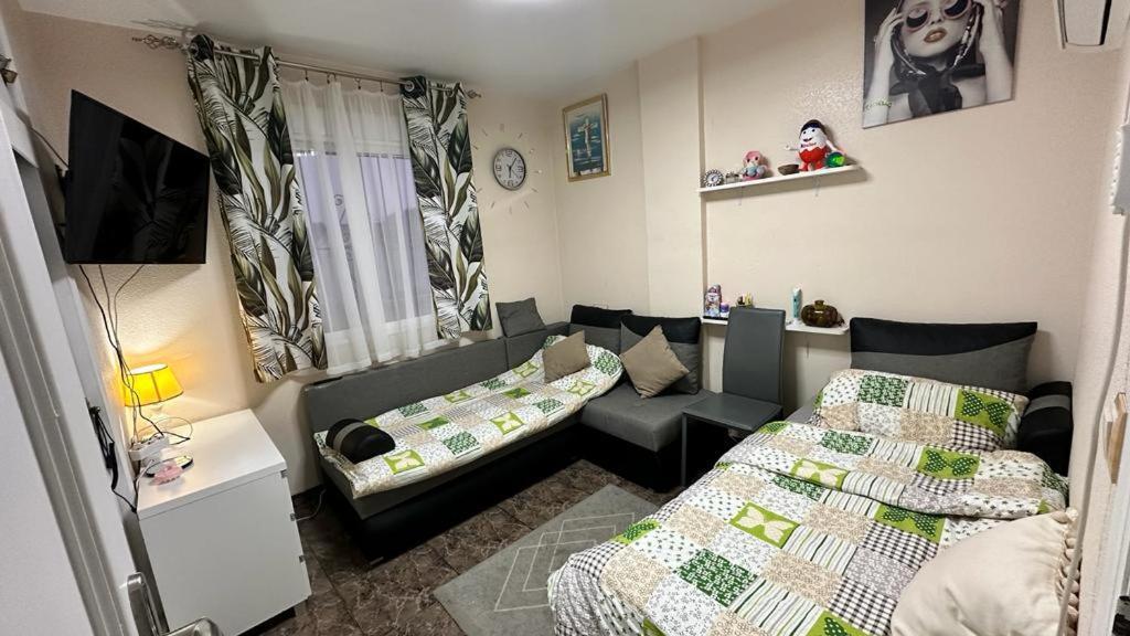 Apartamenty Deluxe - Los Naufragos -Torrevieja Costa Blanca Exterior foto