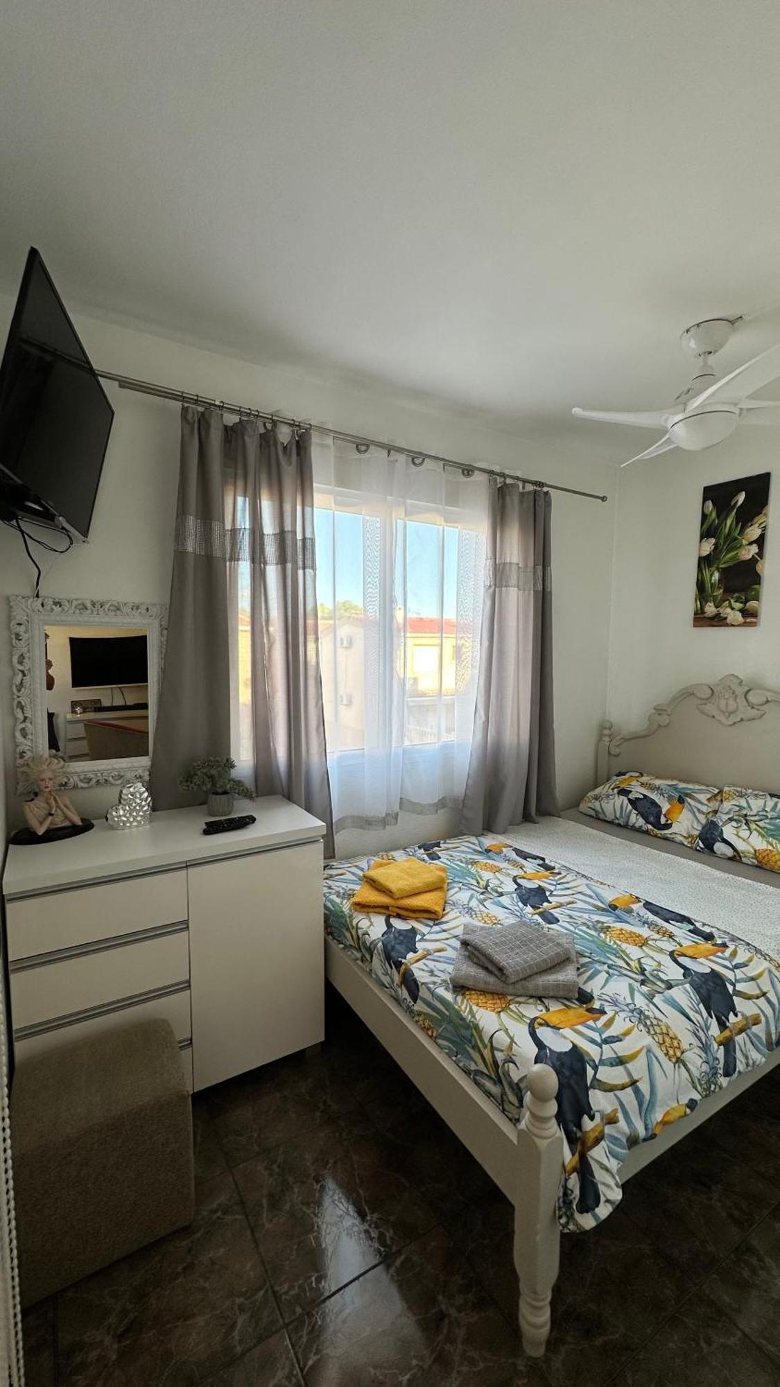 Apartamenty Deluxe - Los Naufragos -Torrevieja Costa Blanca Exterior foto
